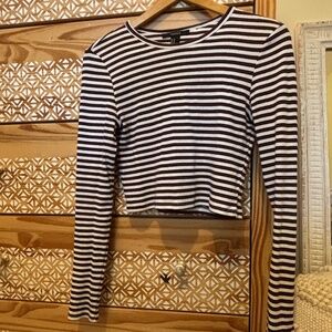 Long sleeved striped ribbed cotton crop top